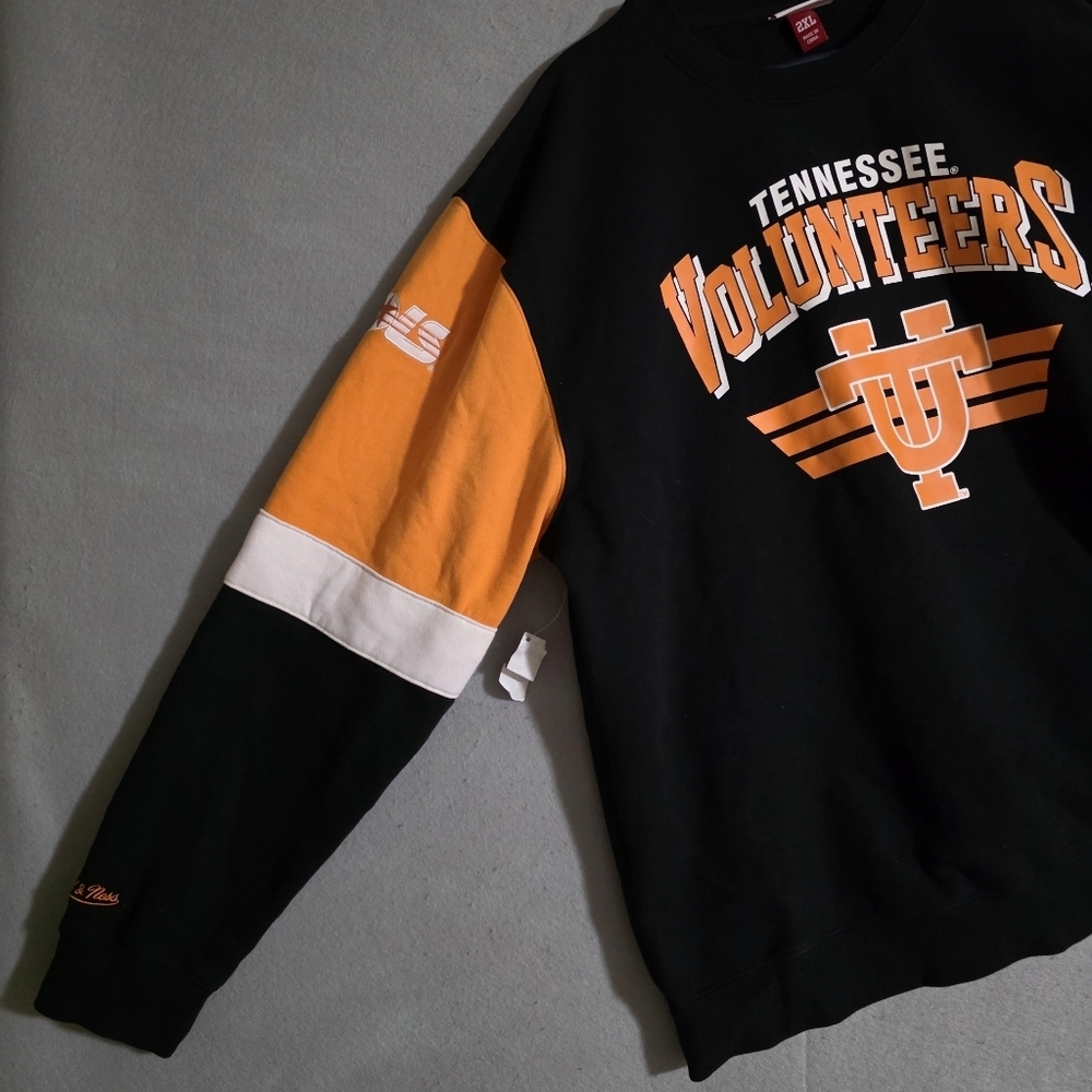 NWT Mitchell Ness Tennessee Volunteers All Over 3.0 Pullover Size 2XL - Picture 8 of 12